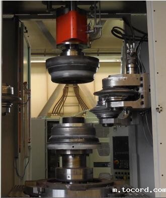 轮毂技术-旋压设备2